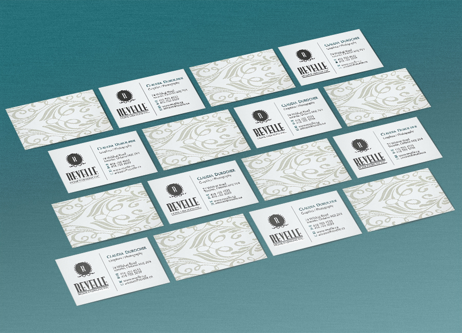 mockup showing front and back of business cards